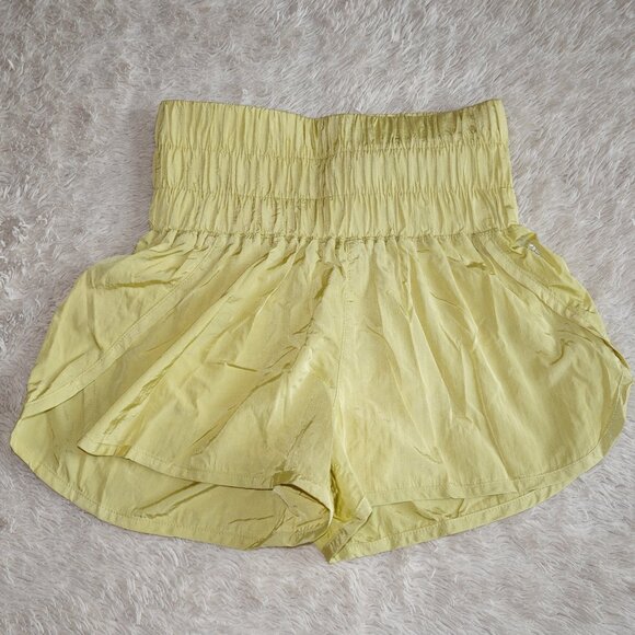 Women's Size XS Free People FP Movement Way Home Shorts, Pomelo, 2" Inseam - Picture 2 of 7